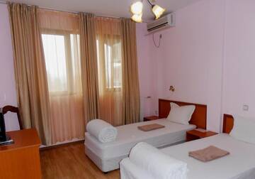 Фото номера Апартаменты Гостевой дом Guest House Misha г. Petrevene 4