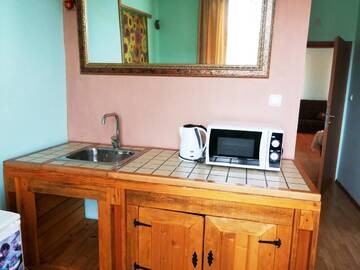 Фото номера Апартаменты с 2 спальнями Гостевой дом Guest House Misha г. Petrevene 14